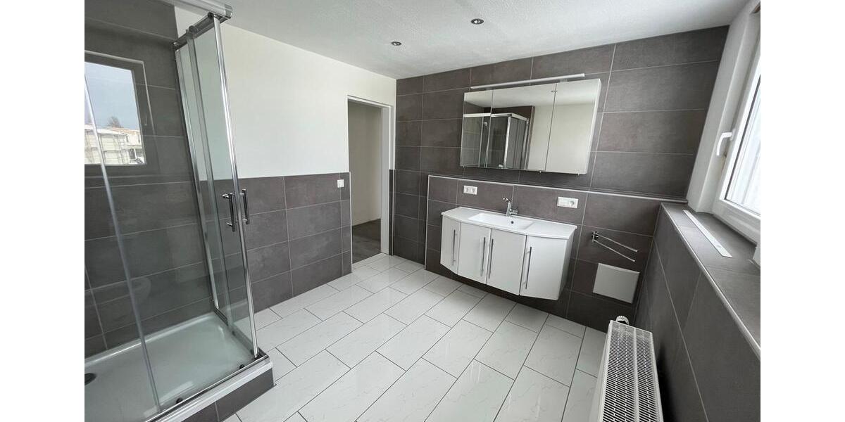 Dachgeschoßwohnung Achstetten - 4 Zimmer, 86 m&sup2;, 1.100&euro; | Angebot:26448413