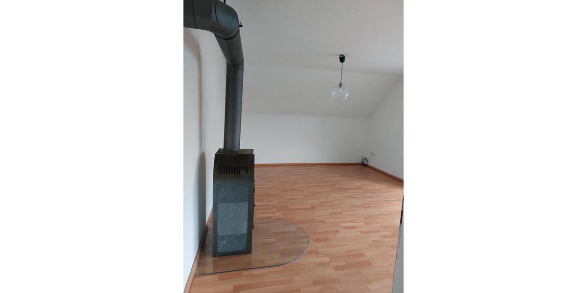 Etagenwohnung Niederstotzingen - 3 Zimmer, 81 m&sup2;, 950&euro; | Angebot:26681923