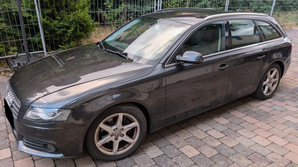 Audi A4 325.000 km 2.499 &euro; Griesingen 89608