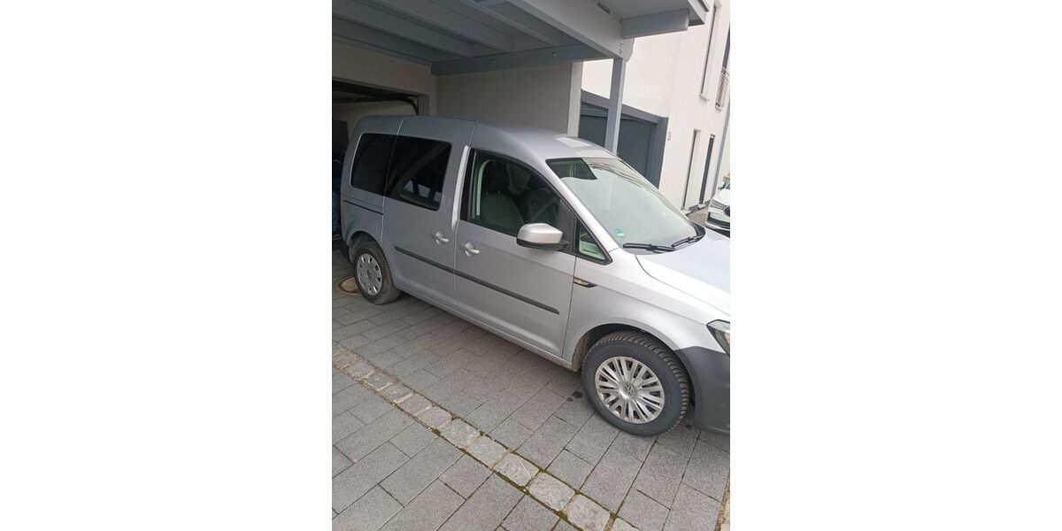 VW Caddy 178.500 km 14.990 € Ulm 89075