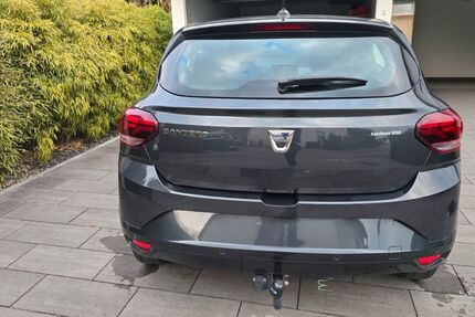 Dacia Sandero 18.100 km 11.090 &euro; Geislingen 73312