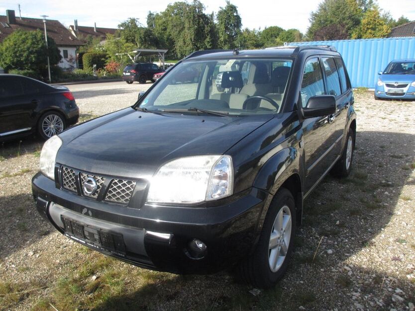 Nissan X-Trail 258.600 km 1.800 € Neenstetten 89189