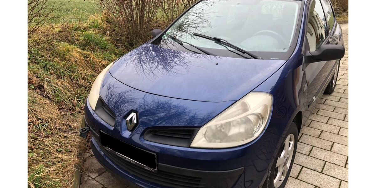 Renault Clio 177.000 km 850 &euro; Bibertal 89346