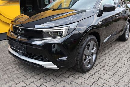 Opel Grandland (X) 51.100 km 19.990 &euro; Ulm 89073
