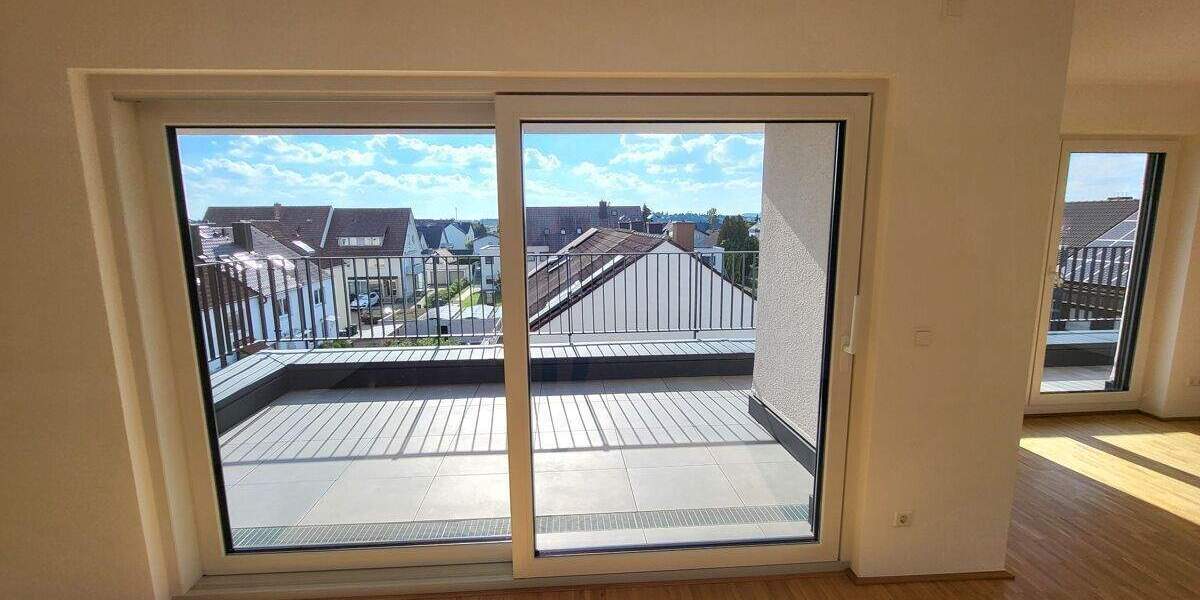 +++NU-Burlafingen, 3-Zi.-Penthouse, 137,09 m² Wfl., Aufzug in die Wohnung, Küche, 2 TG-Stpl.+++ 3 zimmer