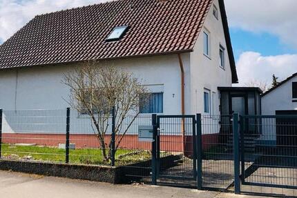 Haus Neenstetten - 5 Zimmer, 161 m&sup2;, 420.000&euro; | Angebot:26398036