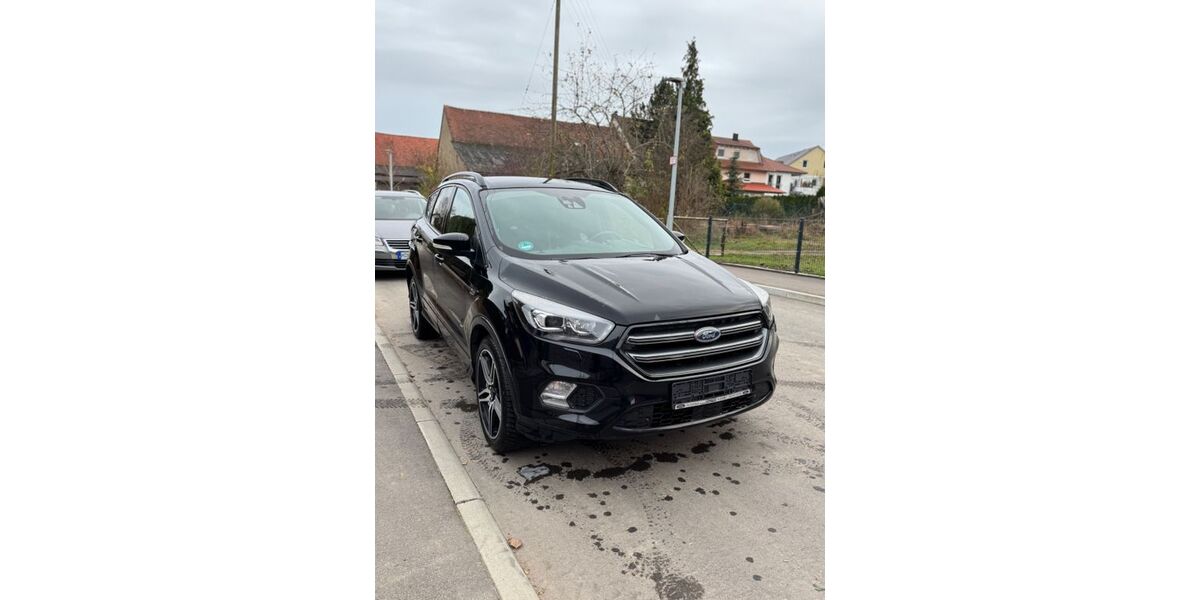 Ford Kuga 194.000 km 13.500 € Sontheim an der brenz 89567