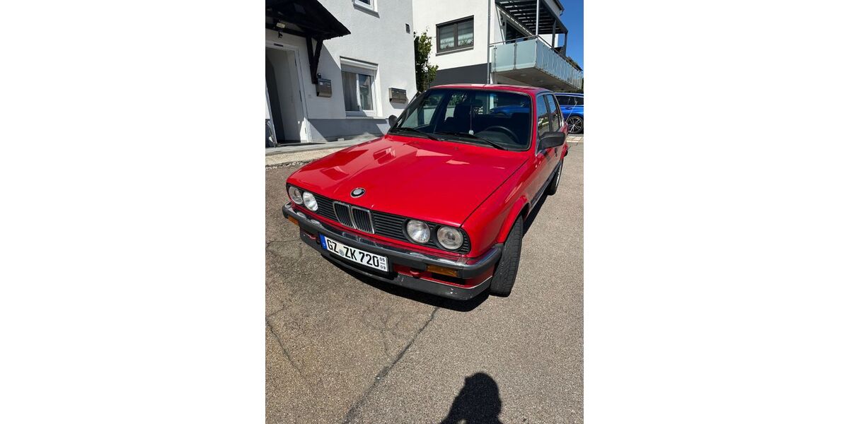 BMW 324 341.800 km 5.500 &euro; Bibertal 89346