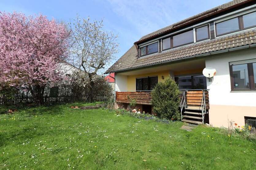 Haus zum Kaufen in Laichingen 489.000 € 192 m²