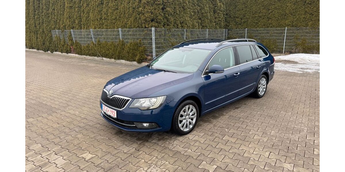 Skoda Superb 317.800 km 6.690 &euro; Kötz 89359