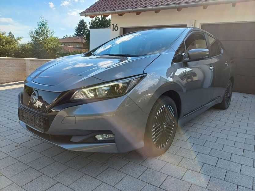Nissan Leaf 48.000 km 18.600 € Tafertshofen 86498