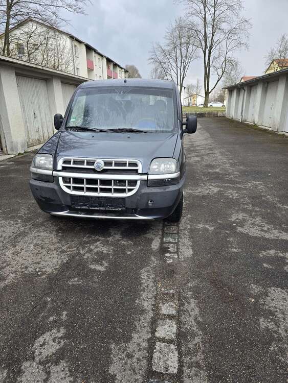 Fiat Doblo 278.000 km 900 € ulm 89075