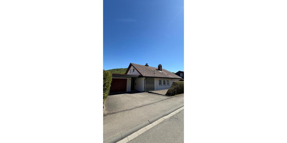 Einfamilienhaus Schelklingen - 8 Zimmer, 200 m&sup2;, 650.000&euro; | Angebot:26931694