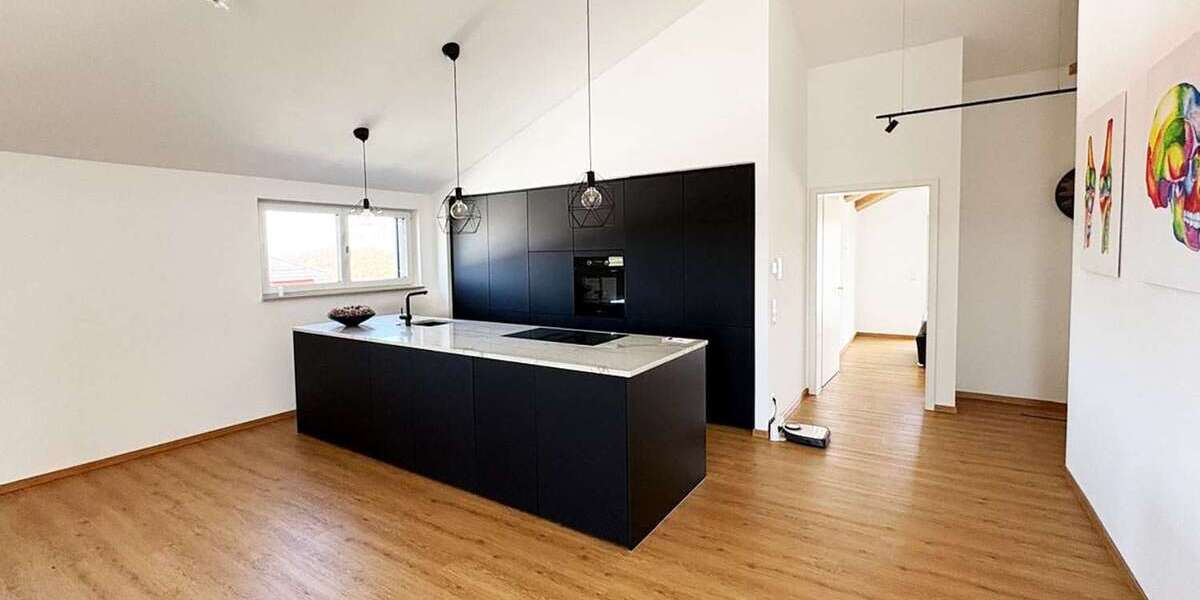 Etagenwohnung Mietingen - 3 Zimmer, 150 m&sup2;, 1.900&euro; | Angebot:26212791