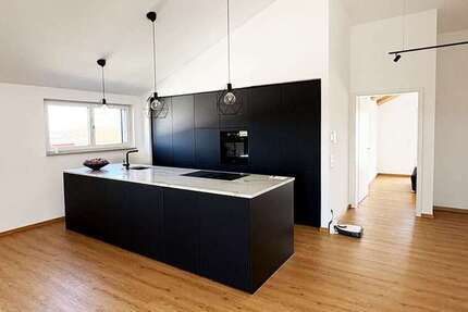 Wohnung Mietingen - 3 Zimmer, 150 m&sup2;, 1.900&euro; | Angebot:26212791