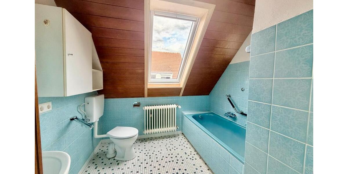 Etagenwohnung Neu-Ulm Burlafingen - 3 Zimmer, 105 m&sup2;, 1.135&euro; | Angebot:26661527
