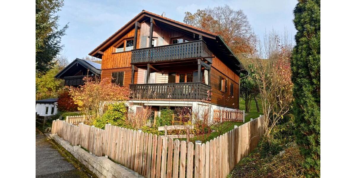 Dachgeschoßwohnung Weißenhorn - 3 Zimmer, 60 m&sup2;, 580&euro; | Angebot:26696364