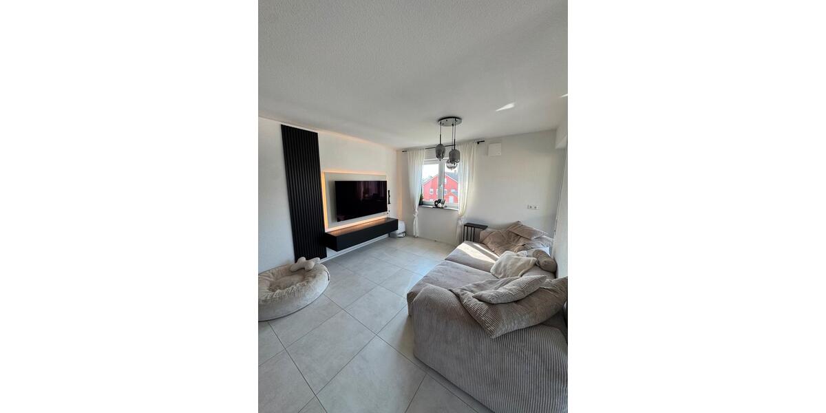 Etagenwohnung Schemmerhofen - 3 Zimmer, 86 m&sup2;, 1.190&euro; | Angebot:25958687