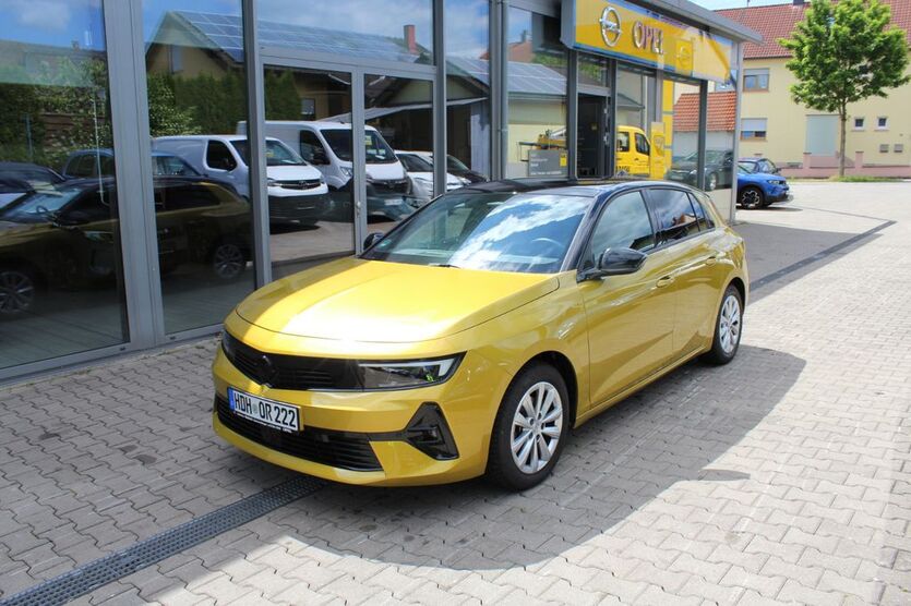 Opel Astra 12.000 km 25.900 € Herbrechtingen 89542