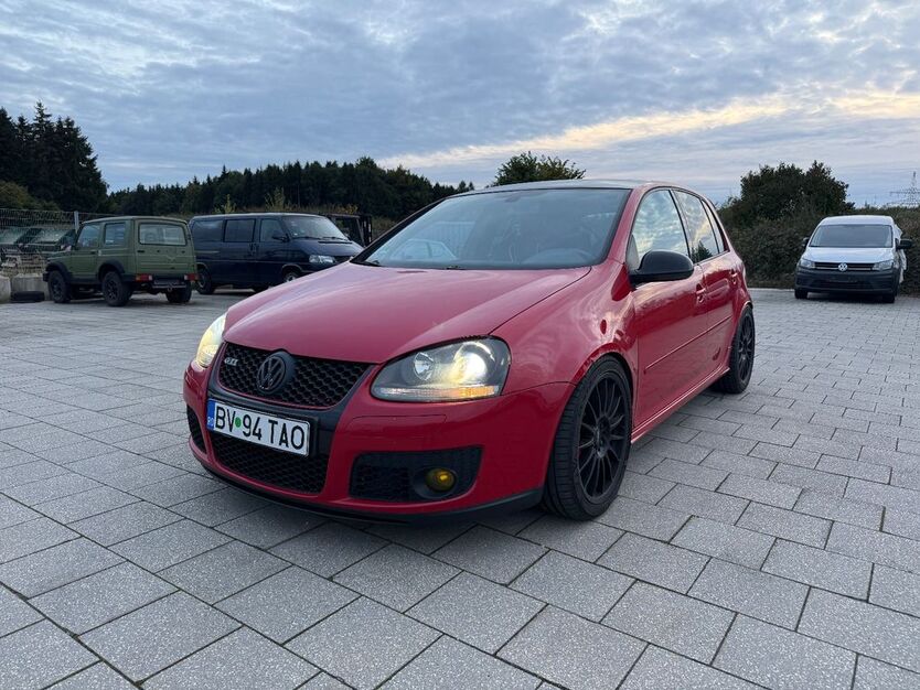 VW Golf 250.000 km 5.990 € Vöhringen/Illerberg 89269