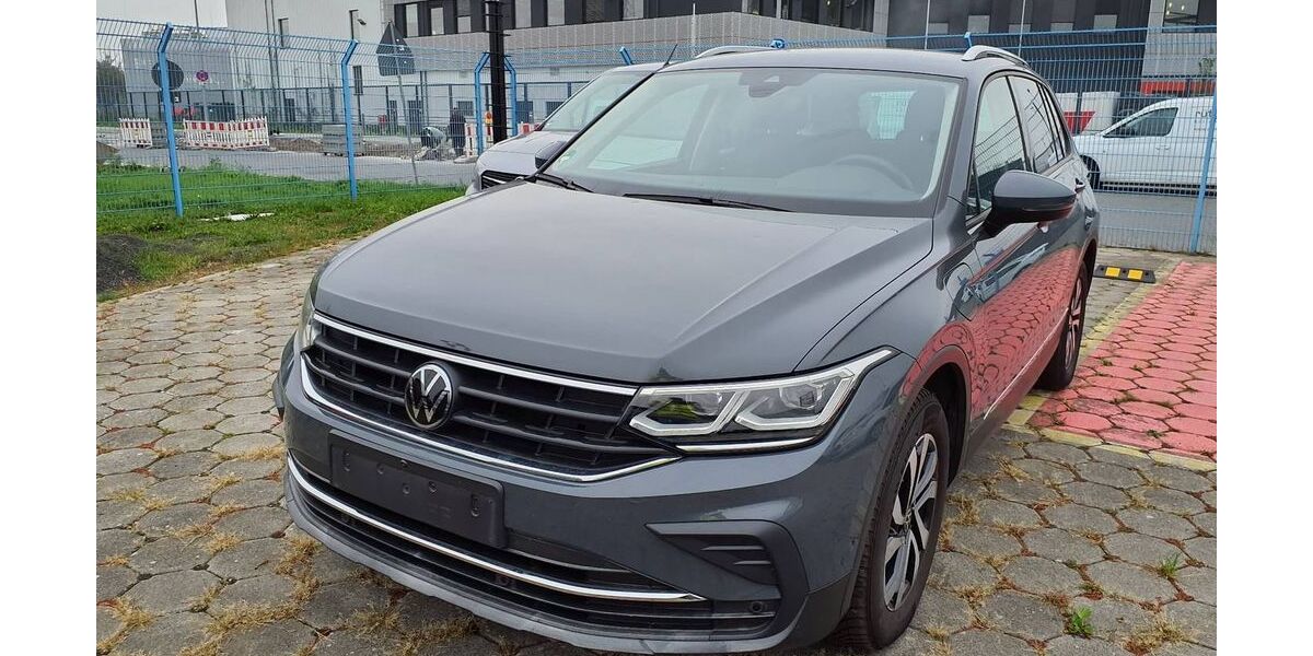 VW Tiguan 112.000 km 22.500 &euro; Ichenhausen 89335