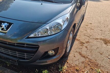 Peugeot 207 198.000 km 2.000 € Ulm 89079