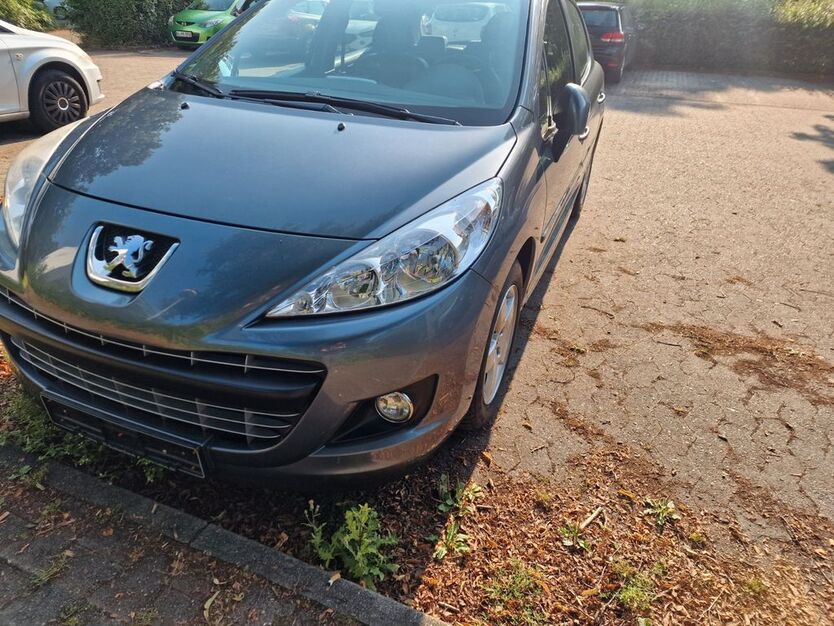 Peugeot 207 198.000 km 2.000 € Ulm 89079