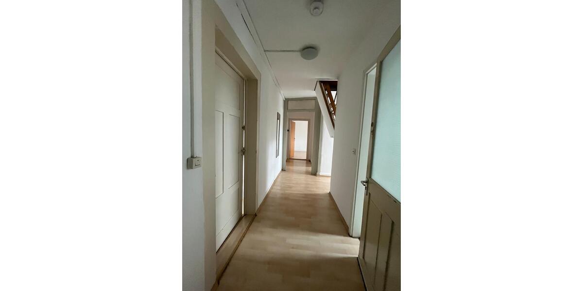 Dachgeschoßwohnung Neu-Ulm Ludwigsfeld - 3 Zimmer, 80 m&sup2;, 890&euro; | Angebot:26350701