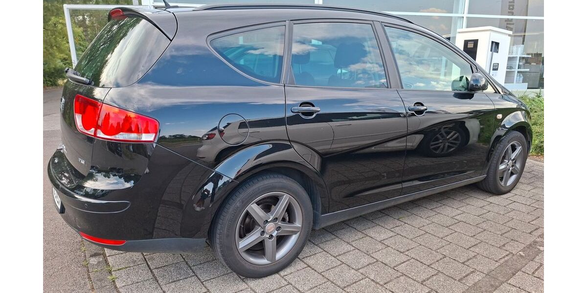 Seat Altea 125.000 km 6.999 &euro; Walpertshofen 88487