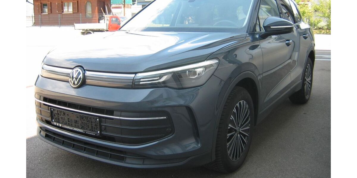 VW Tiguan 47.100 km 28.900 &euro; Langenau 89129