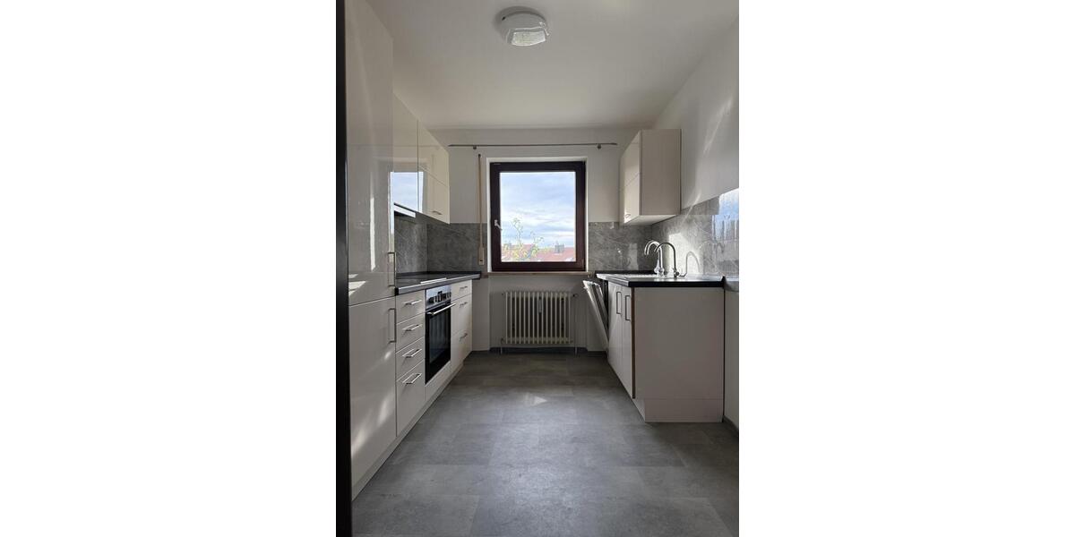 Etagenwohnung Günzburg - 3 Zimmer, 107 m&sup2;, 1.100&euro; | Angebot:26477255