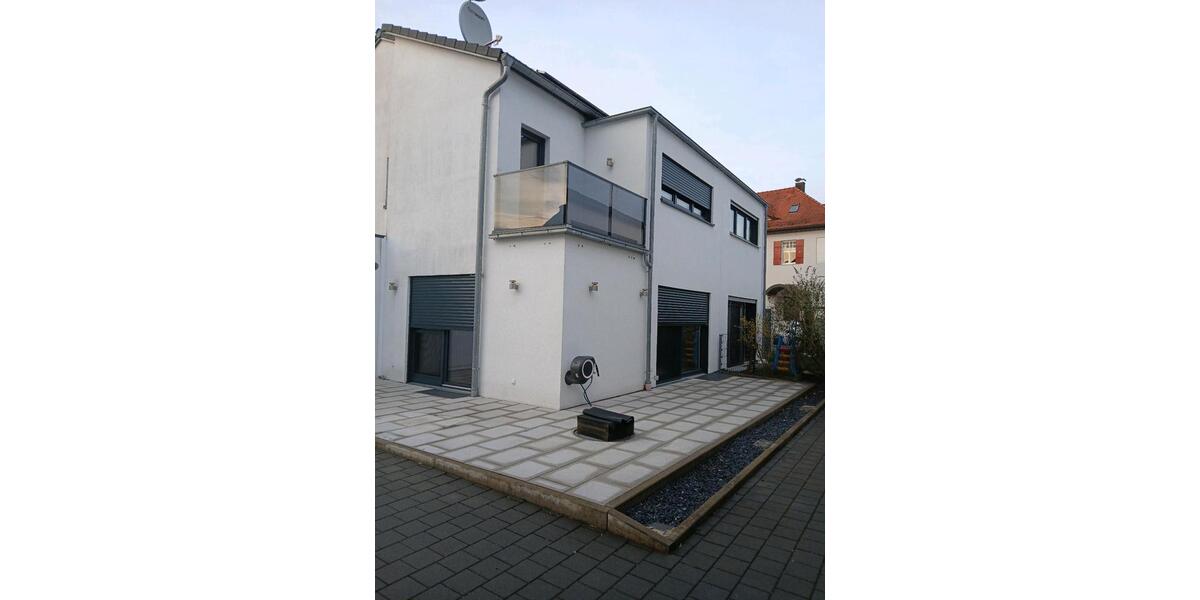Reihenhaus Ulm - 6 Zimmer, 180 m&sup2;, 915.000&euro; | Angebot:26181203