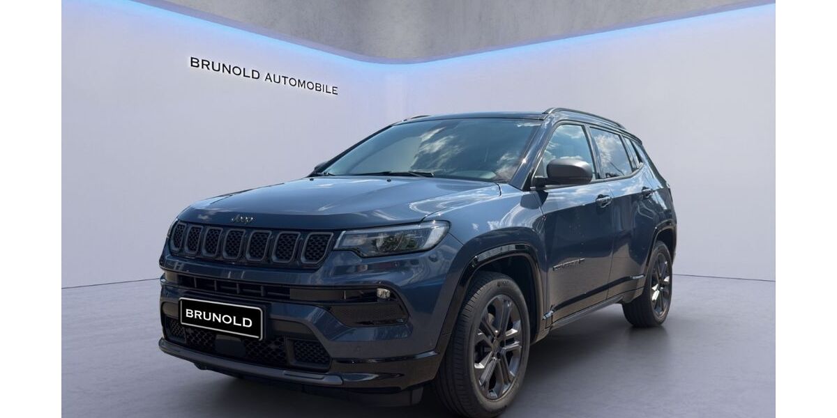 Jeep Compass 9.999 km 28.900 &euro; Ulm 89081