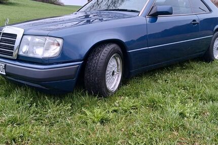 Mercedes-Benz 230 226.000 km 12.900 € Buch 89290