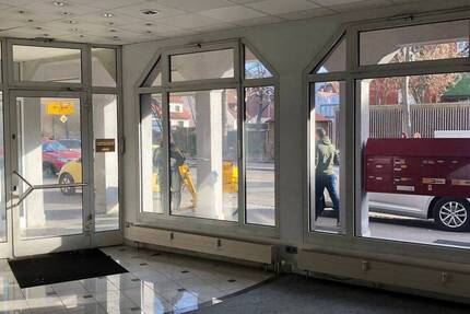 Ladenlokal in gut frequentierter Geschäftslage zimmer