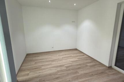 Wohnung Neu-Ulm Ludwigsfeld - 1 Zimmer, 25 m&sup2;, 360&euro; | Angebot:26314603