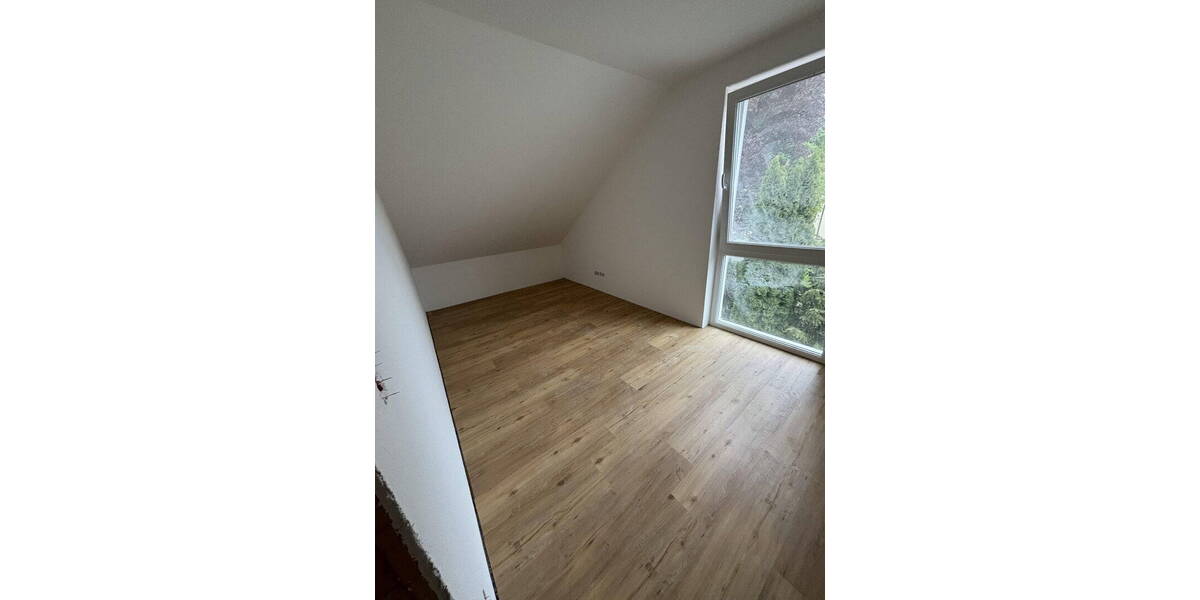 Doppelhaushälfte Illertissen Au - 6 Zimmer, 138 m&sup2;, 1.750&euro; | Angebot:26484205