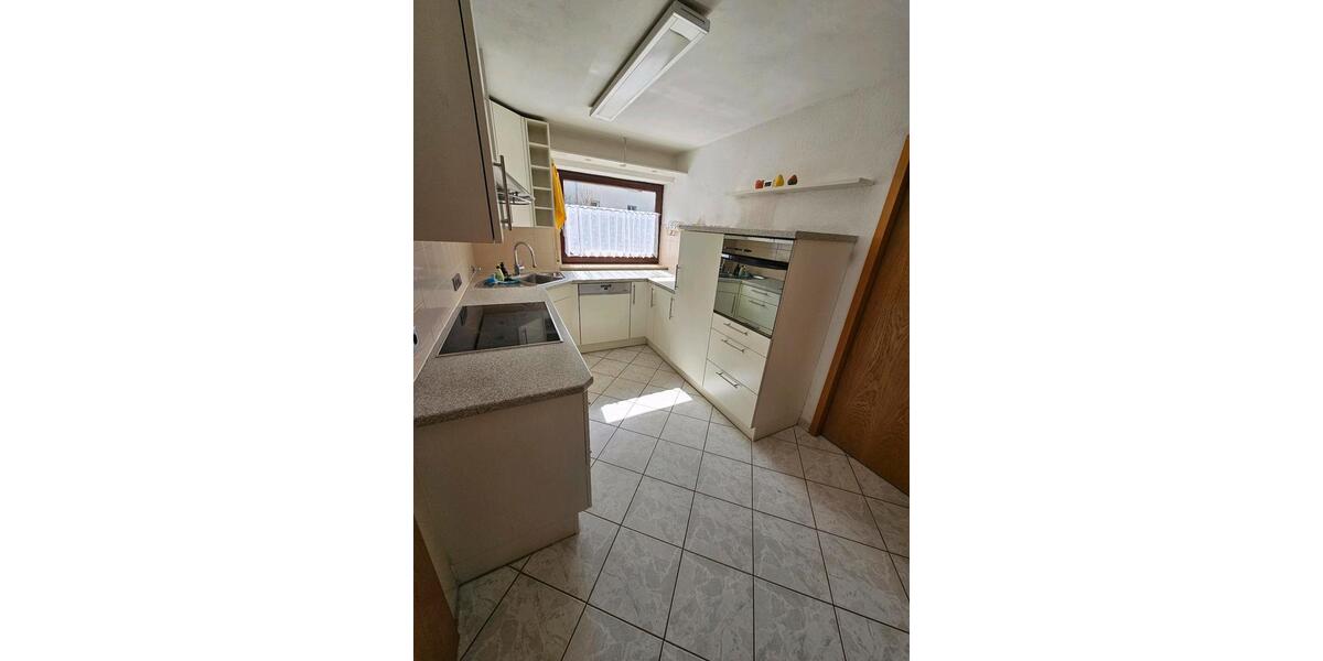 Mehrfamilienhaus, Wohnhaus Blaustein - 4 Zimmer, 164 m&sup2;, 1.550&euro; | Angebot:26255425