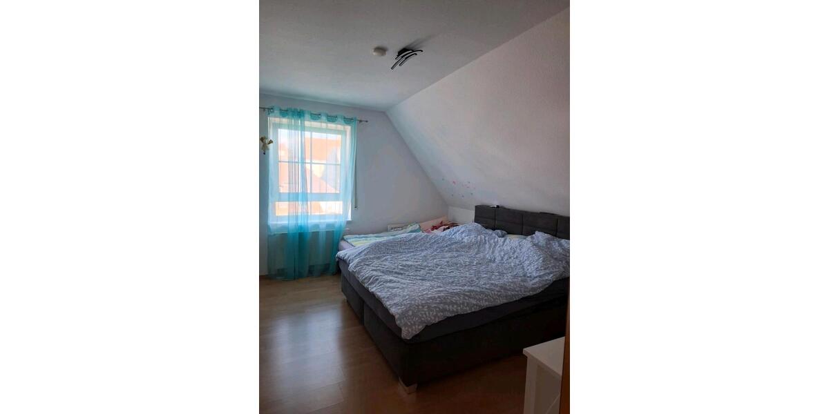 Dachgeschoßwohnung Bibertal - 5 Zimmer, 149 m&sup2;, 1.050&euro; | Angebot:26241905