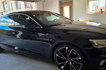 Audi A5 218.000 km 15.000 &euro; Laupheim 88471