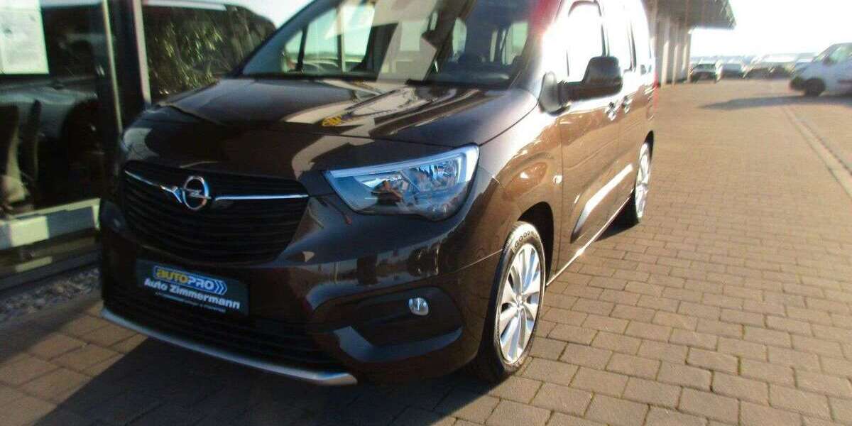 Opel Combo 81.500 km 16.950 &euro; Gerstetten-Dettingen 89547