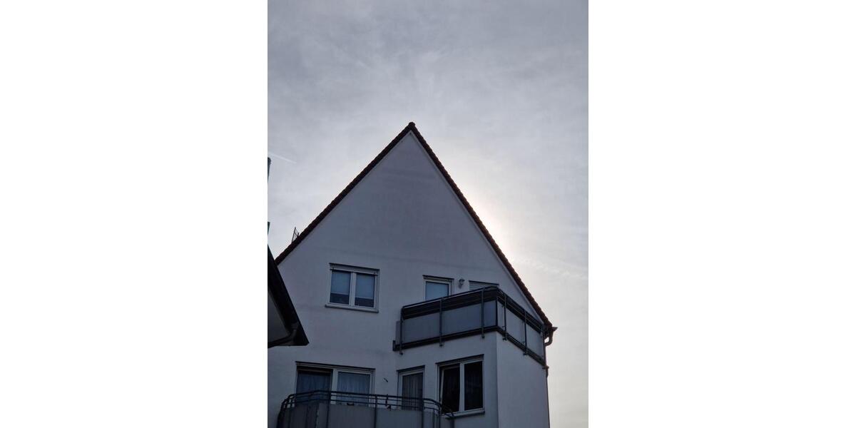 Provisionsfrei* Charmante 3 Zimmer Maisonette Dachgeschosswohnung mit Balkon & TG Stellplatz in Illertissen - Maisonettenwohnung Illertissen | Angebot:26594410