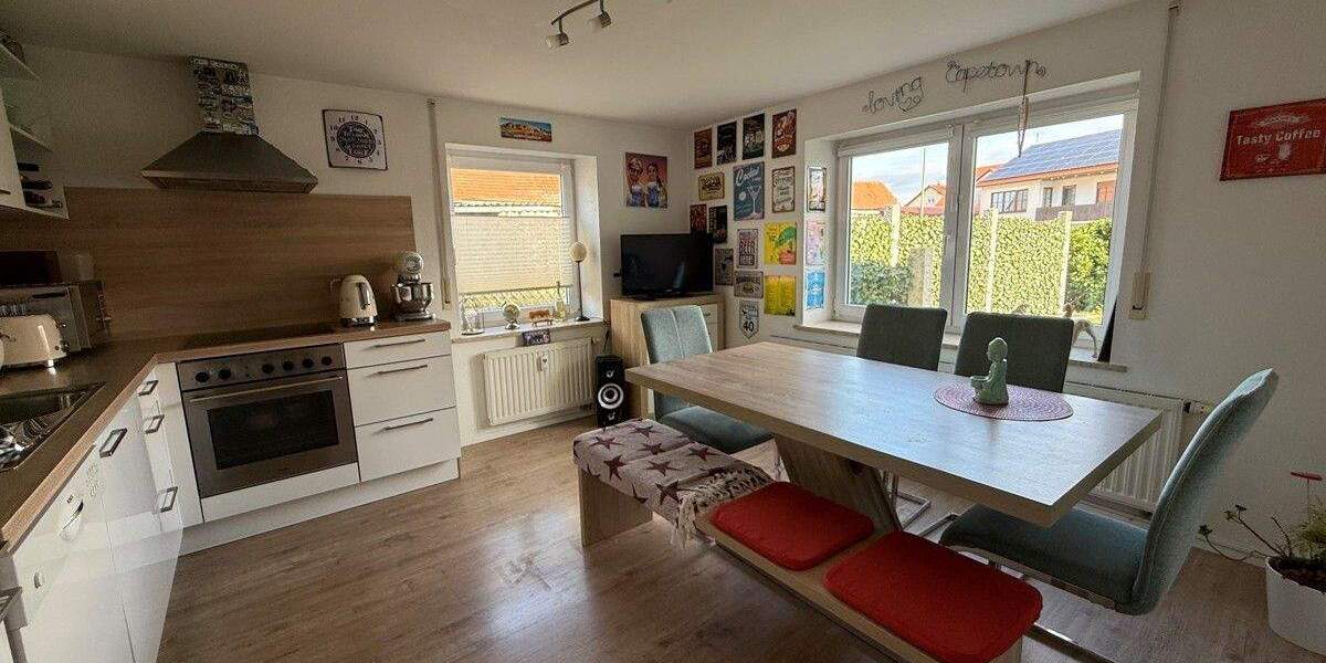 ***So viele Optionen! - Wohnhaus mit 3 bis 4 Einheiten, Garagen-Werkstattbereich, u. v. mehr ...*** 1 zimmer