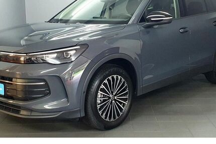 VW Tiguan 25.580 km 37.480 &euro; Blaubeuren 89143