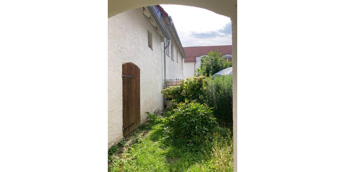 Haus mit viel Platz befristet zu vermieten 6 zimmer