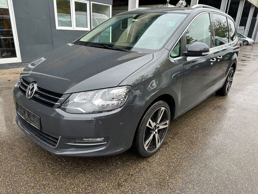VW Sharan 209.000 km 11.999 € Neu-ulm 89231