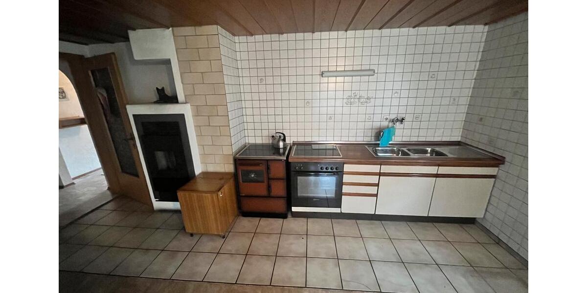 Haus mit viel Platz befristet zu vermieten 6 zimmer