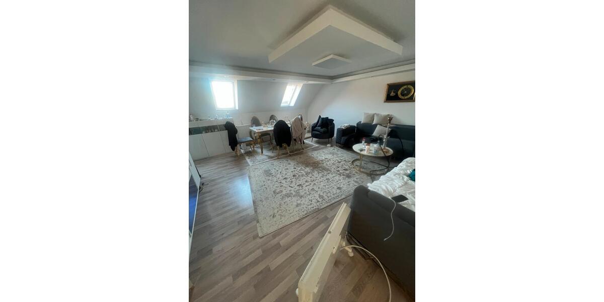 Etagenwohnung Allmendingen - 5 Zimmer, 12 m&sup2;, 350&euro; | Angebot:26497086