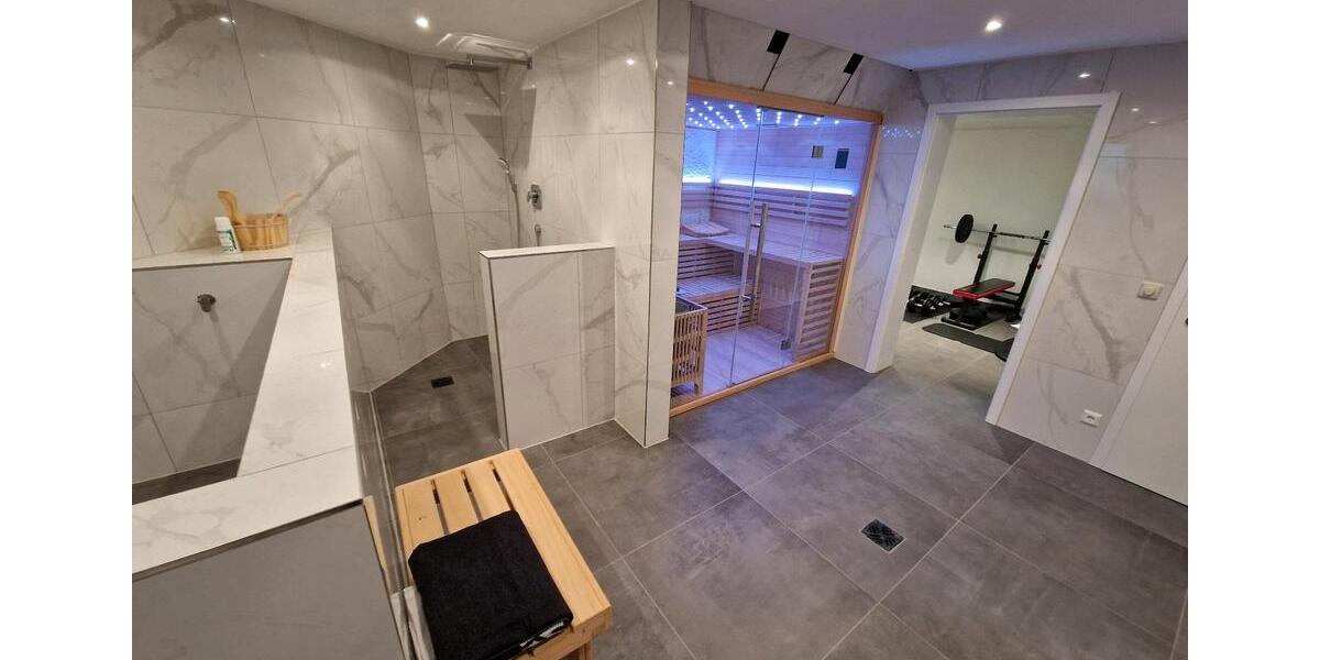 Villa Illertissen - 10 Zimmer, 326 m&sup2;, 1.190.000&euro; | Angebot:27025551