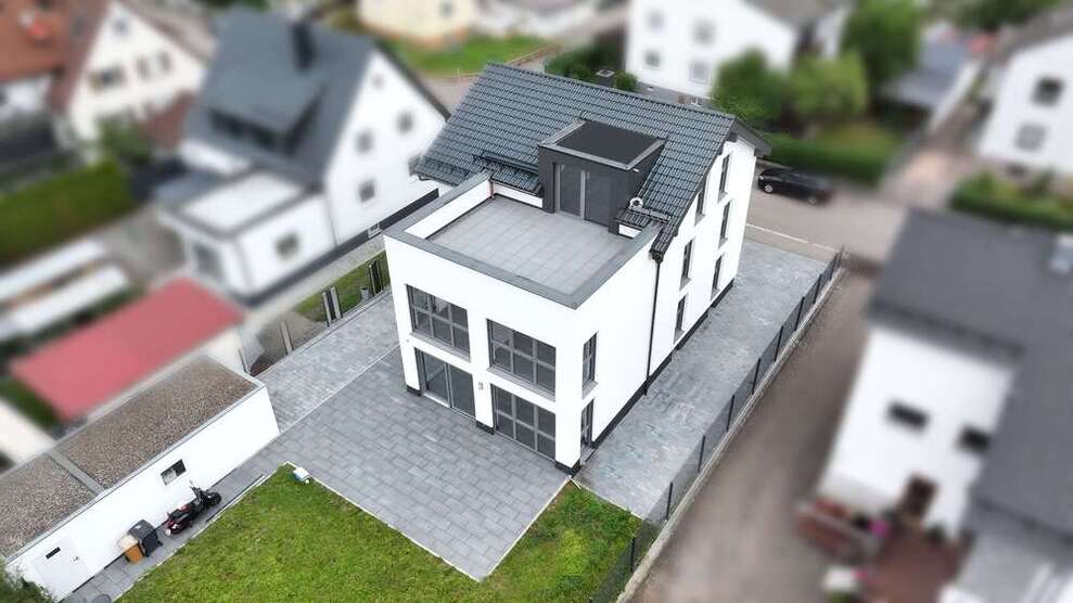 Haus zum Mieten in Steinheim 2.550 € 255 m² 6 zimmer